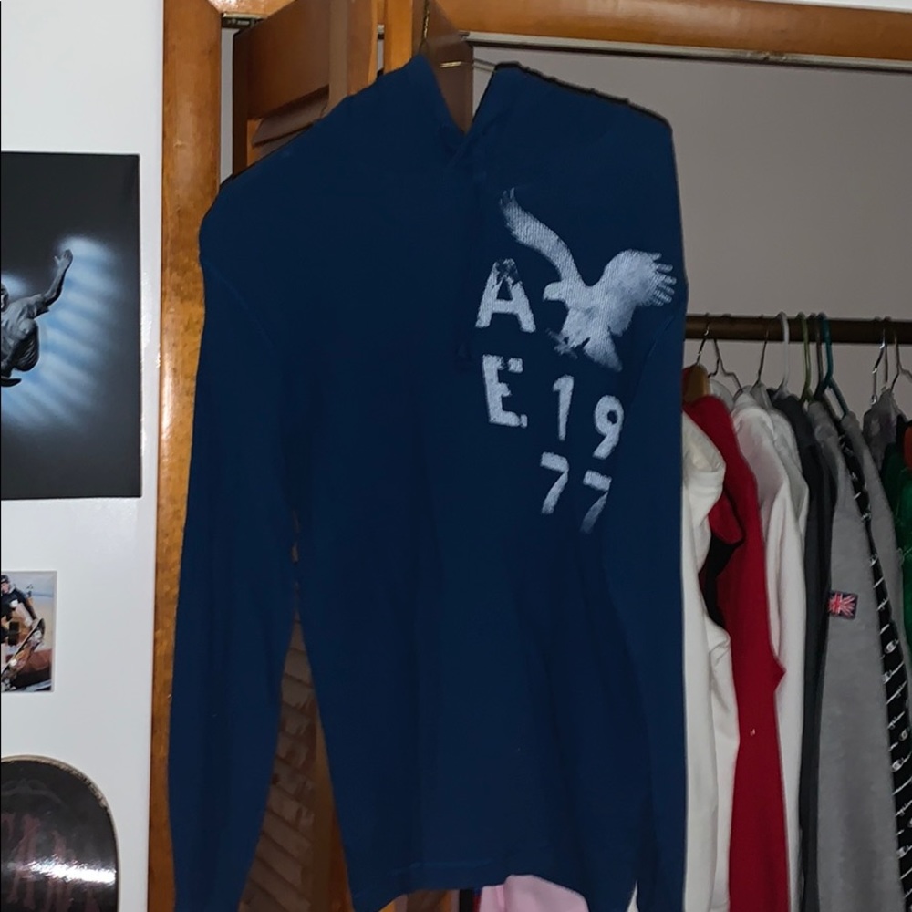 American eagle sweater hoodie